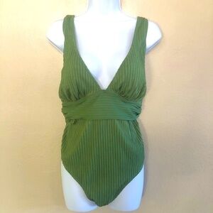 Cupshe Green Ribbed Plunge Neckl Rushed Twist Back Detail One Piece Swimsuit XL